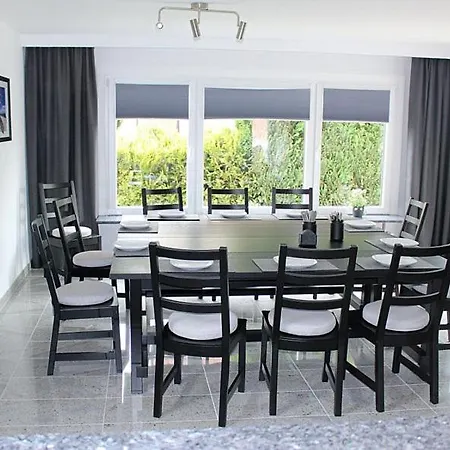 Obj 82 Top Ferienhaus In Scharbeutz Gronenberg 4 Bis 10 Pers Wlan 5 Schlafzimmer Garten Terrasse Hund Elektrostation Vakantiehuis