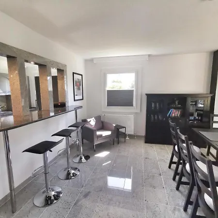 Obj 82 Top Ferienhaus In Scharbeutz Gronenberg 4 Bis 10 Pers Wlan 5 Schlafzimmer Garten Terrasse Hund Elektrostation * Scharbeutz