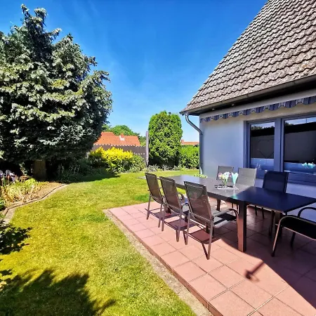 Obj 82 Top Ferienhaus In Scharbeutz Gronenberg 4 Bis 10 Pers Wlan 5 Schlafzimmer Garten Terrasse Hund Elektrostation *