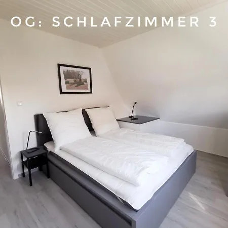 Vakantiehuis Obj 82 Top Ferienhaus In Scharbeutz Gronenberg 4 Bis 10 Pers Wlan 5 Schlafzimmer Garten Terrasse Hund Elektrostation *