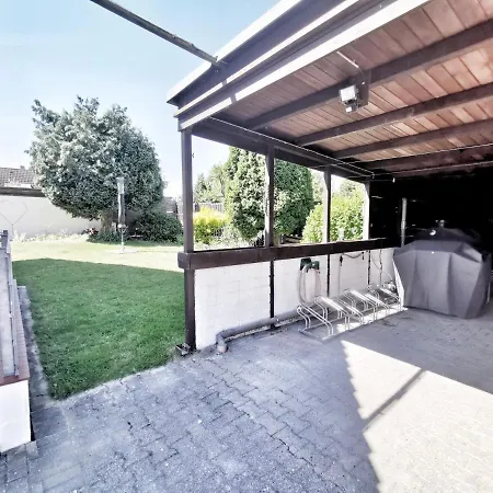 Vakantiehuis Obj 82 Top Ferienhaus In Scharbeutz Gronenberg 4 Bis 10 Pers Wlan 5 Schlafzimmer Garten Terrasse Hund Elektrostation